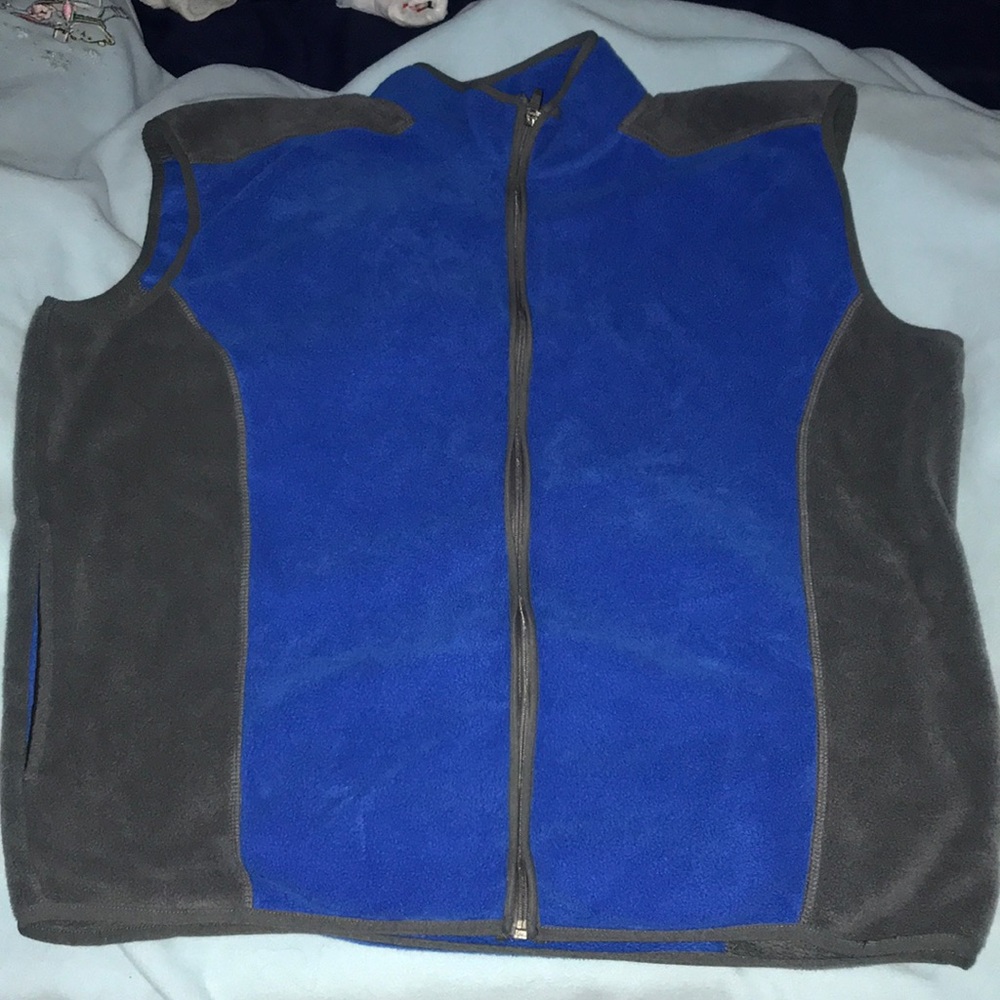 Fleece vest